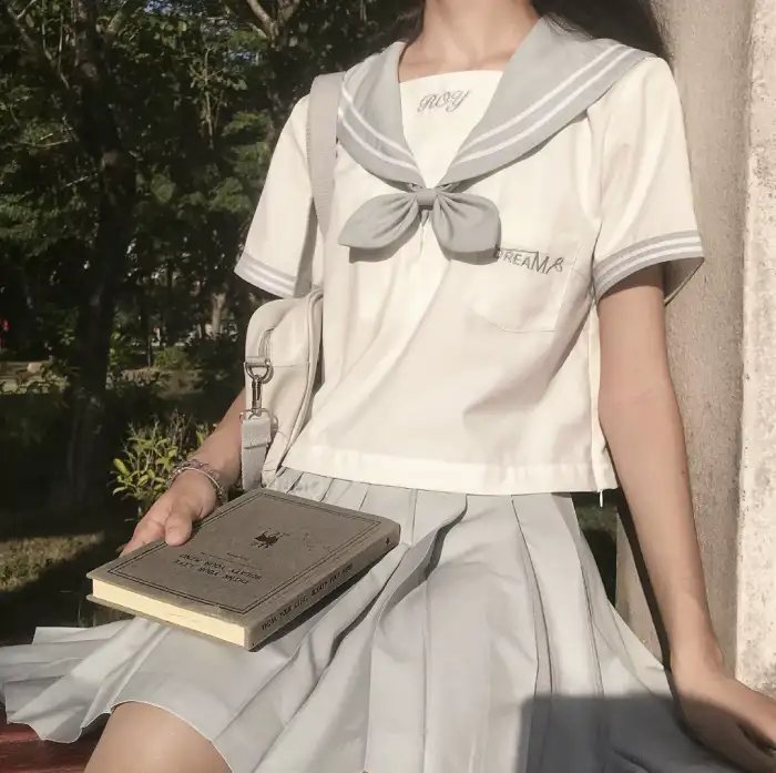 穿越六零年代,我有九层宝塔空间